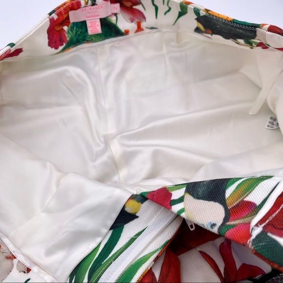 Like NEW Ted Baker 'Quellia' Tropical Shorts, TB2 - Picture 10 of 15